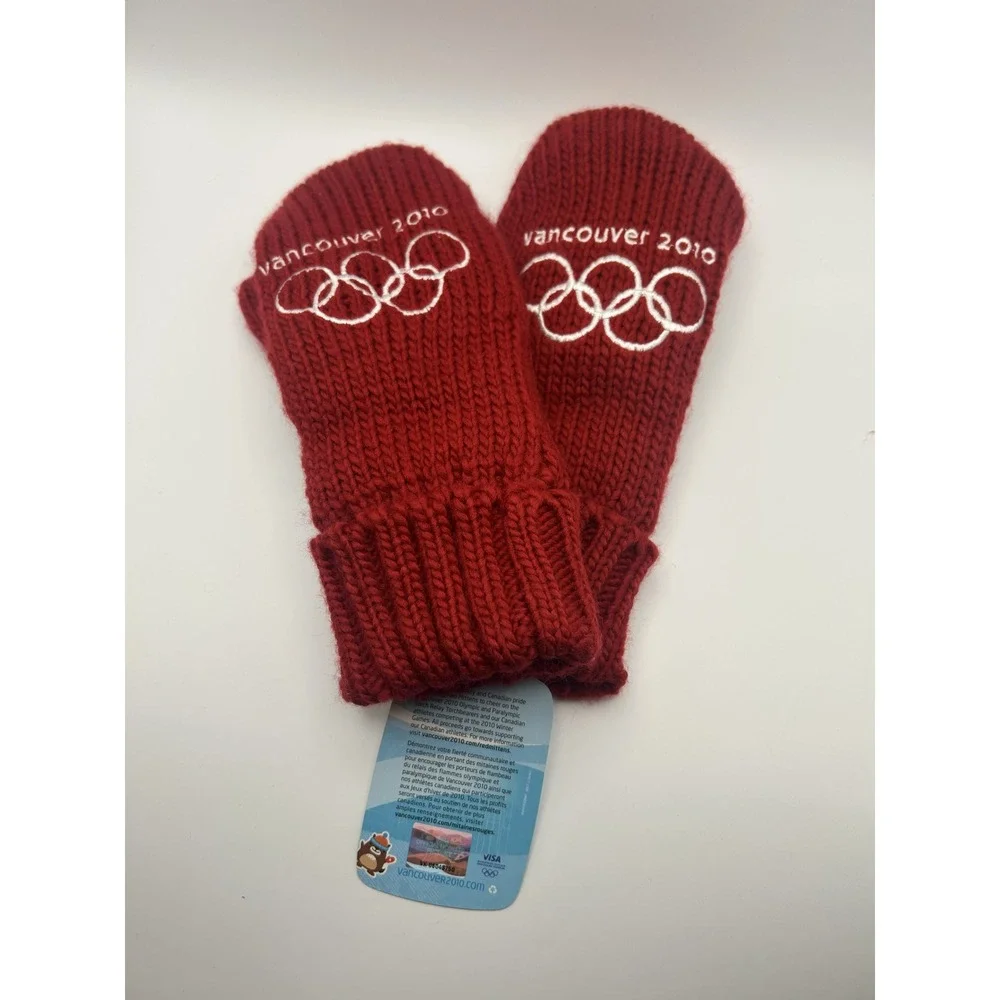 Vancouver 2010 Olympic Red Mittens‎ NWT Canada Maple Leaf Winter Games